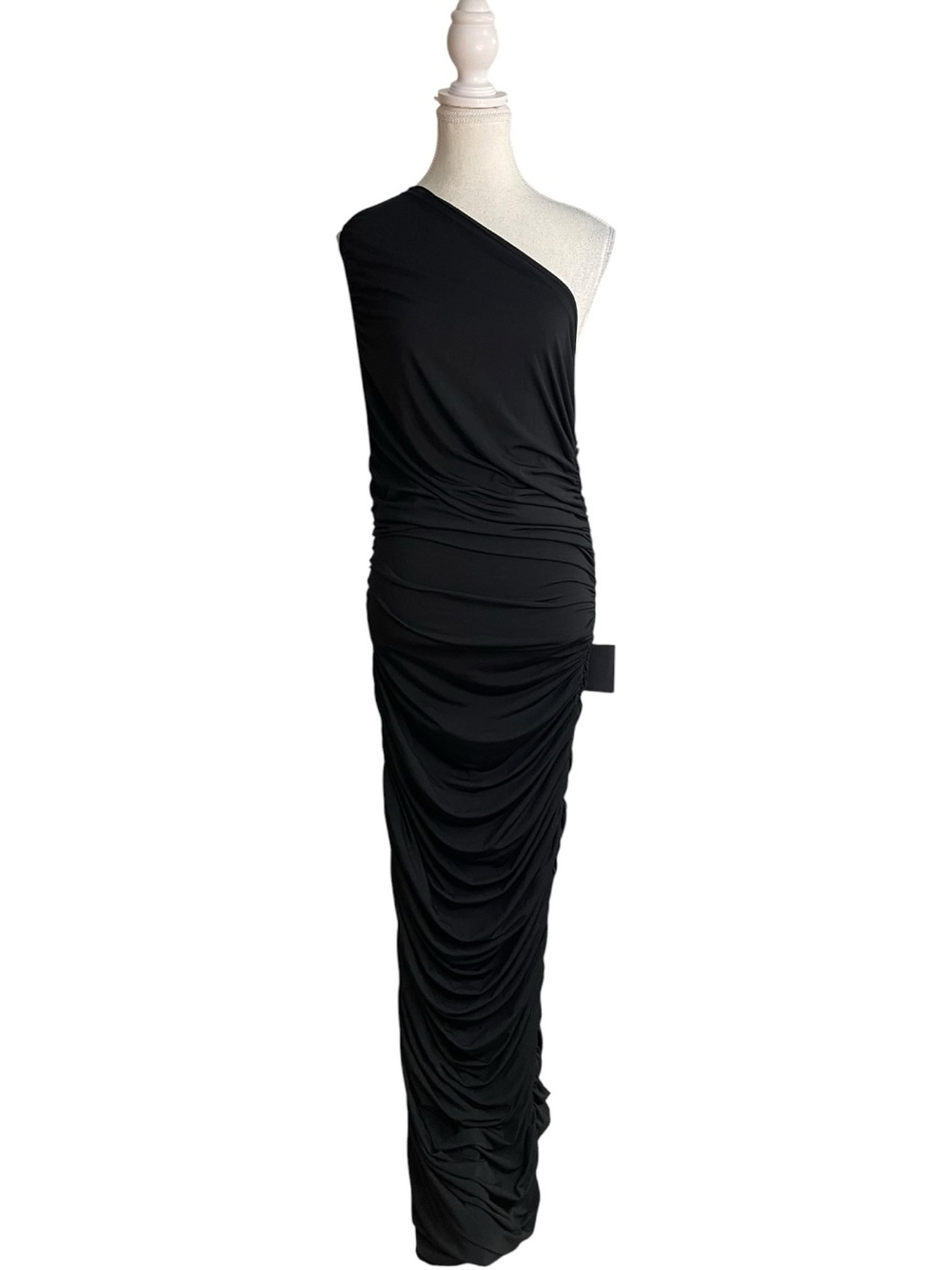 Lulus Effortless Magnetism Ruched One-Shoulder Maxi Evening Dress Black